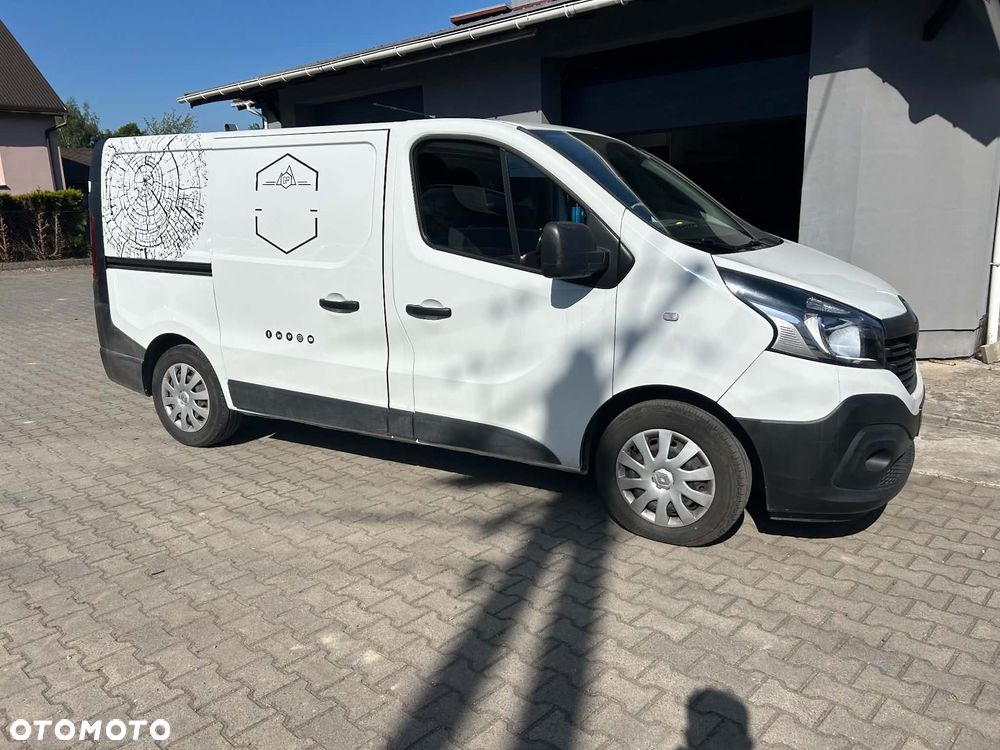 Renault Trafic - 2