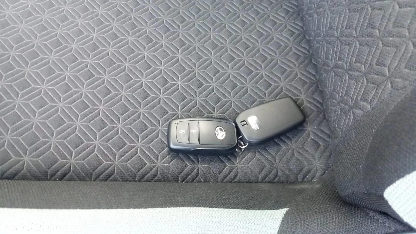 Toyota Aygo X 1.0 VVT-i Selection X-treme - 9