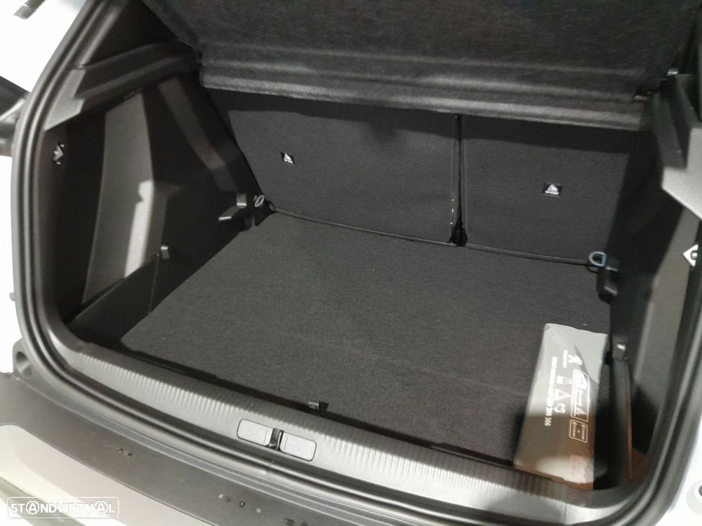 Peugeot e-2008 54 kWh Style - 19