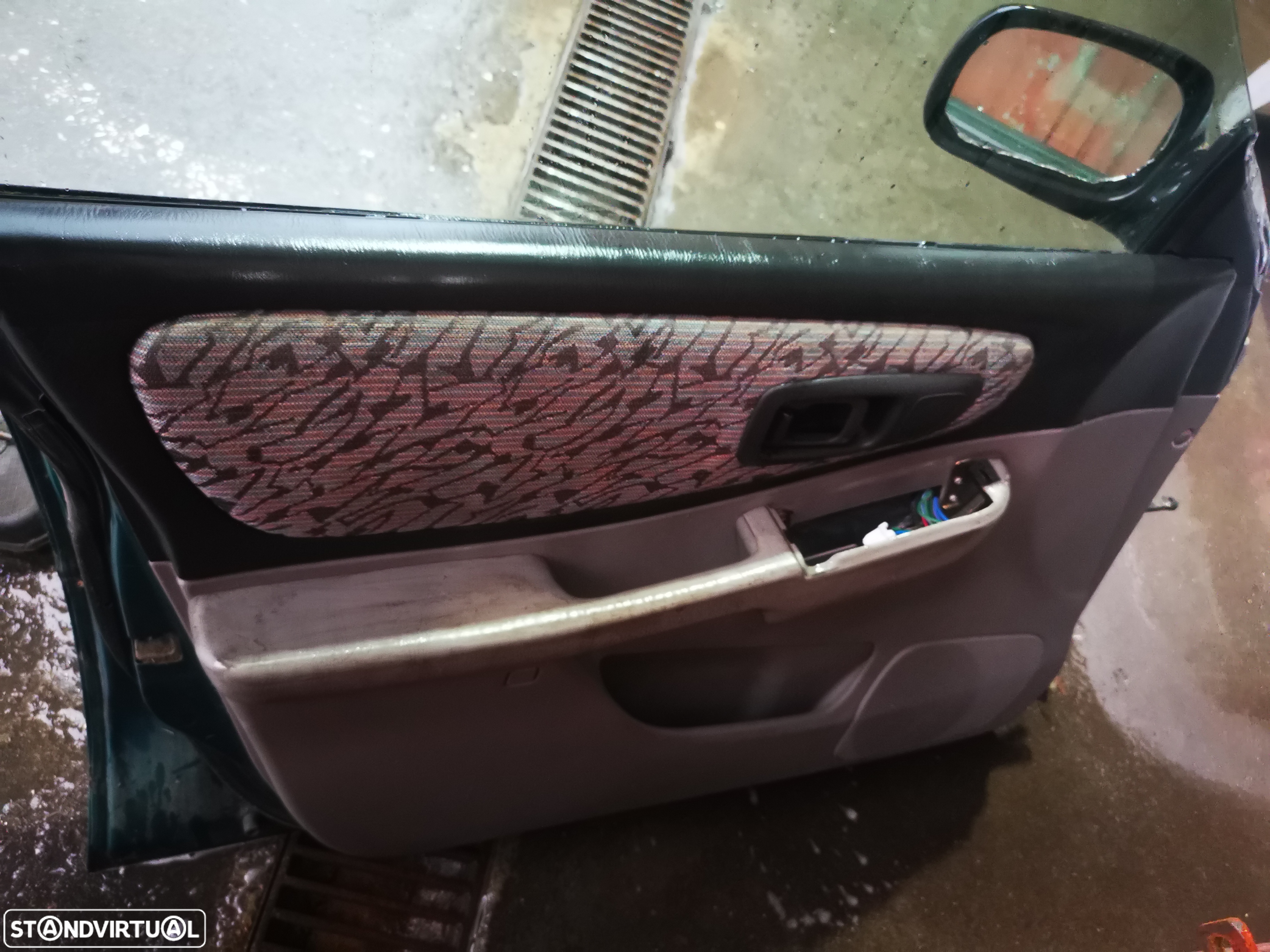 SUBARU IMPREZA PORTA FRENTE ESQUERDA - PF592 - 5