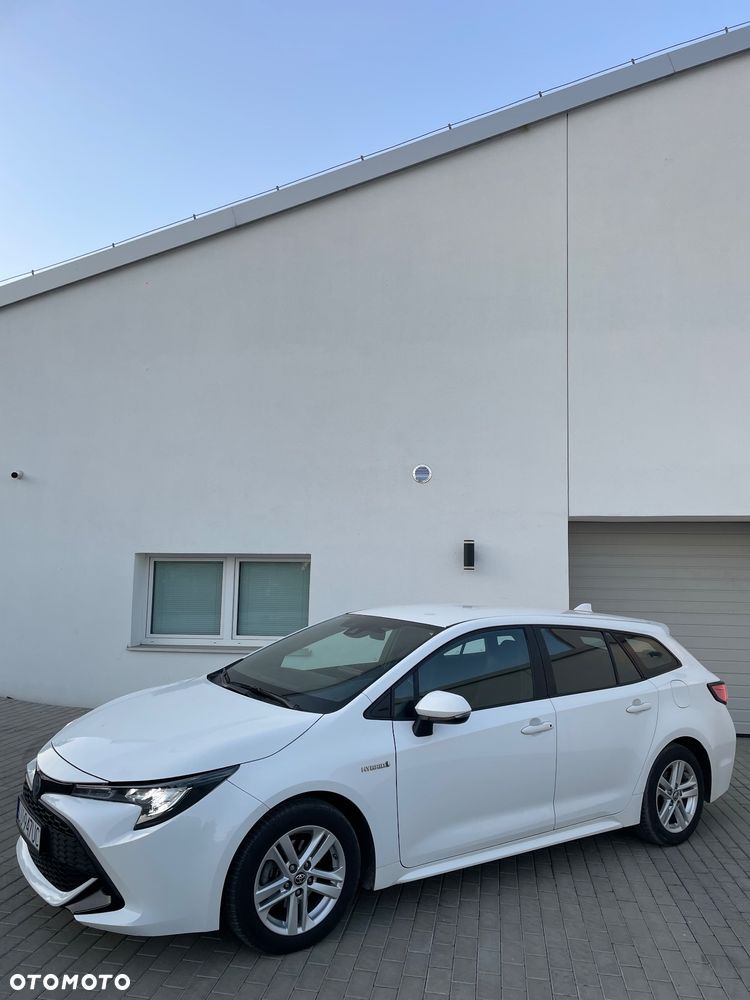 Toyota Corolla 1.8 Hybrid Business Edition - 2