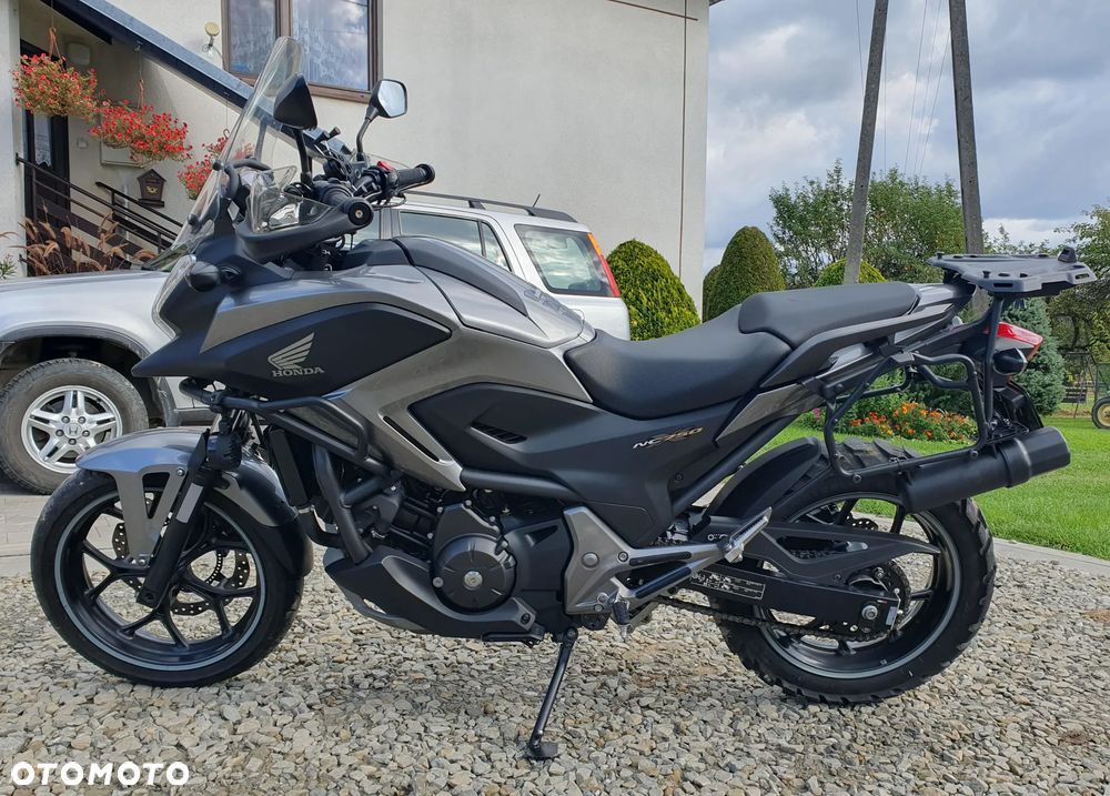 Honda NC - 9