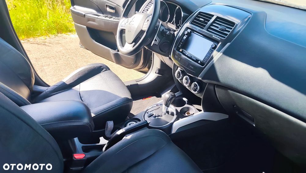 Mitsubishi ASX 2.2 DID Ralliart 4WD - 19