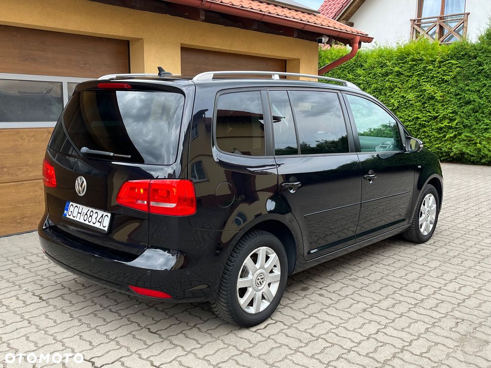 Volkswagen Touran - 3