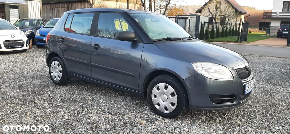Skoda Fabia - 25