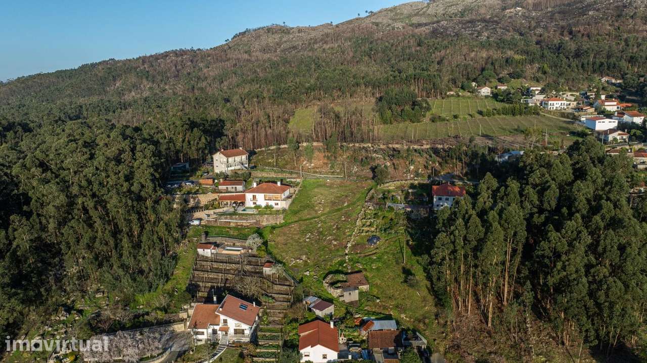 Terreno com 2.630 m2 e PIP aprovado para construção de moradia na Fach - Grande imagem: 4/14