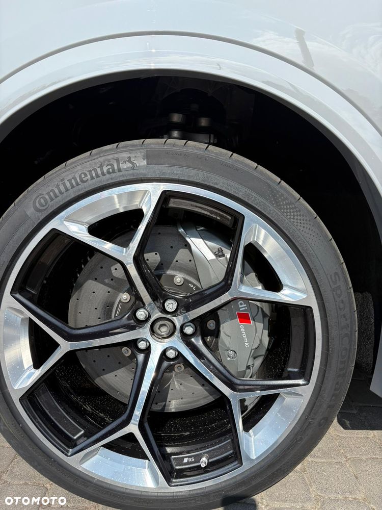 Audi RS Q8 - 16