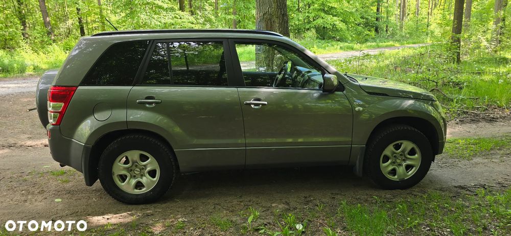 Suzuki Grand Vitara 1.9 DDiS - 7