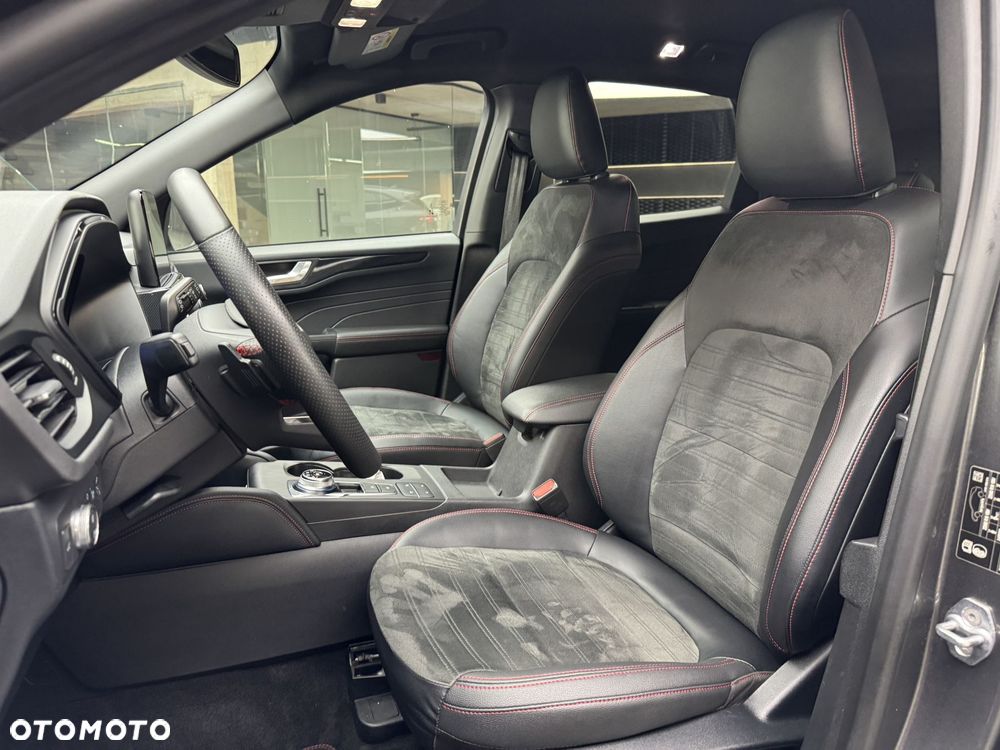 Ford Kuga 1.5 EcoBlue FWD ST-Line X - 12