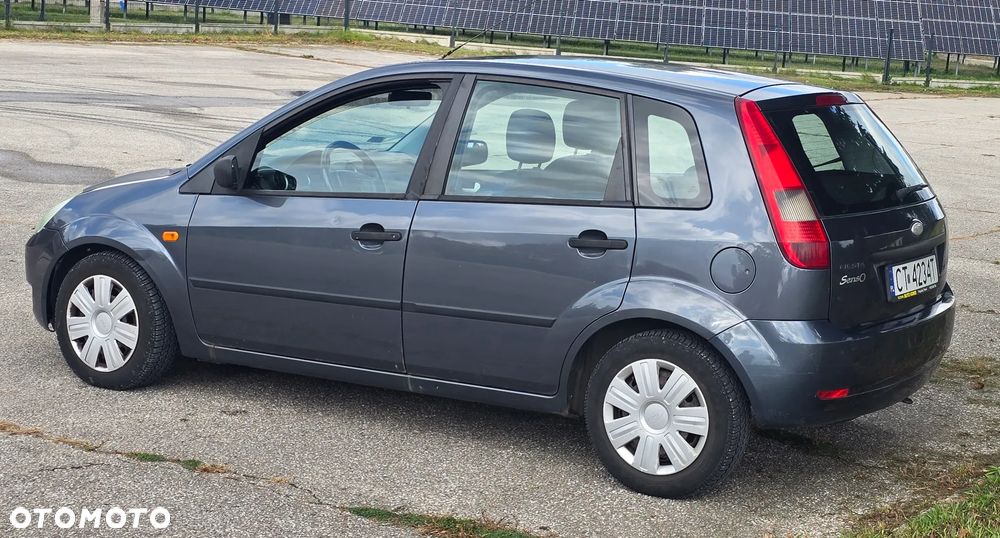 Ford Fiesta - 6