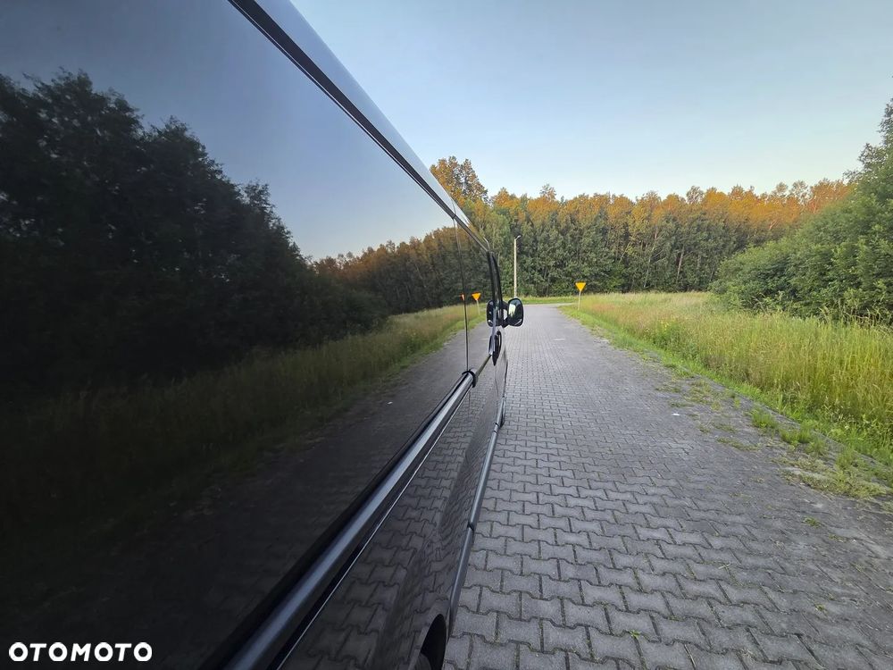 Opel Vivaro - 14