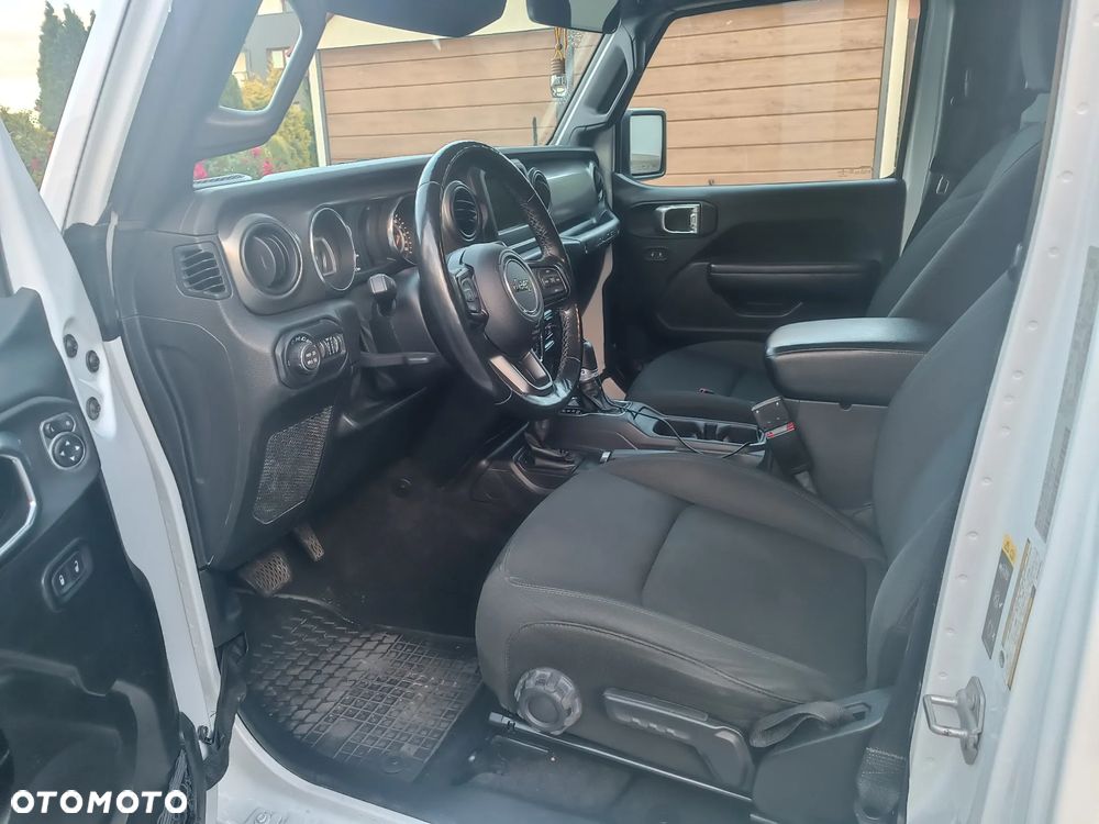 Jeep Wrangler Unlimited 3.6 Automatik X - 19