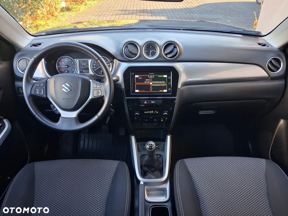 Suzuki Vitara 1.6 Premium 2WD - 12