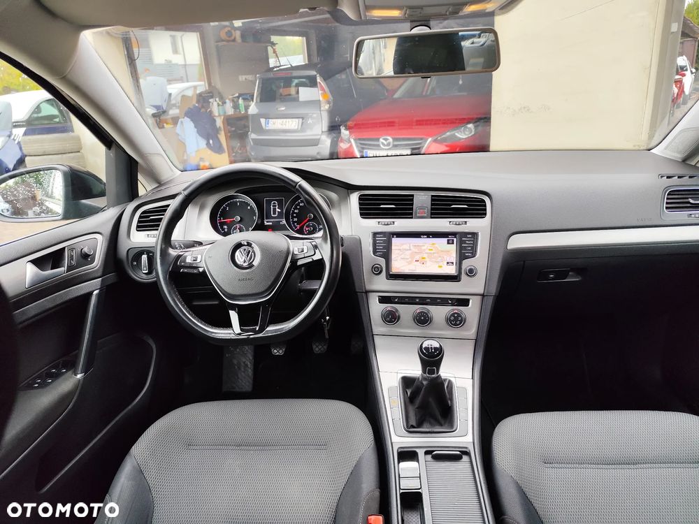 Volkswagen Golf 1.6 BlueTDI Comfortline - 10