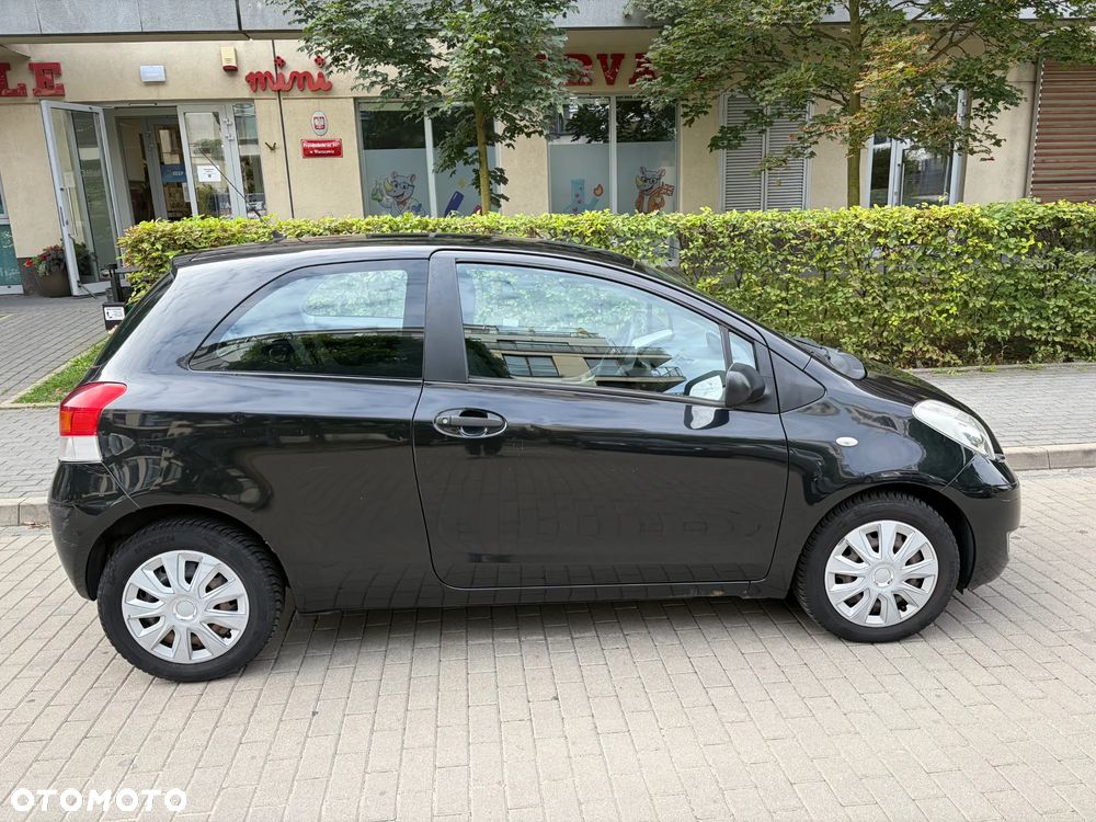 Toyota Yaris 1.33 Luna - 3