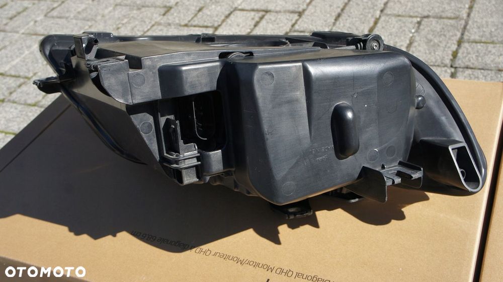 PRZEDNIA LEWA PRAWA LAMPA AUDI Q7 LIFT 4L0 XENON LED - 8