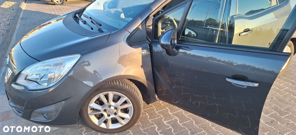 Opel Meriva 1.7 CDTI Cosmo - 11