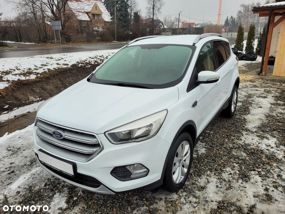 Ford Kuga 1.5 EcoBoost 2x4 Cool & Connect - 16