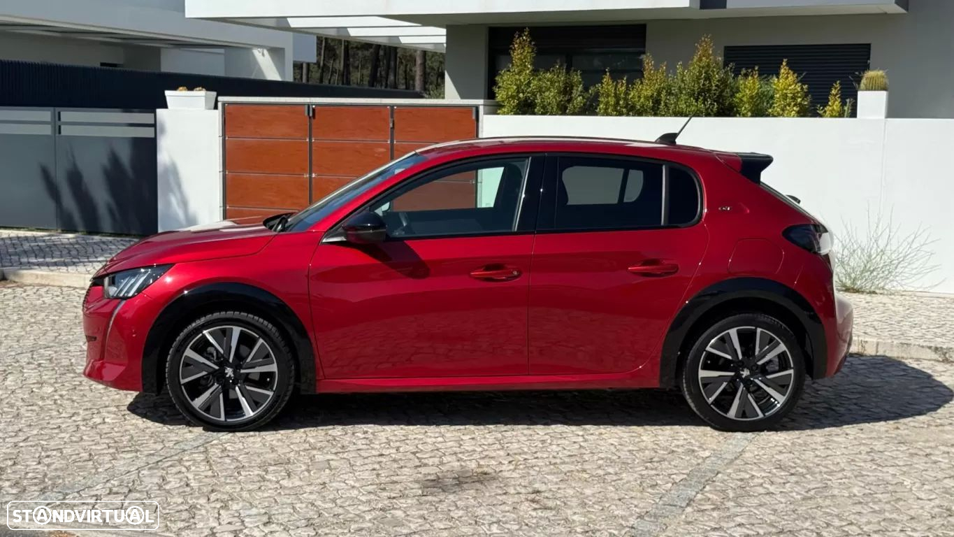 Peugeot 208 1.2 PureTech GT Line EAT8 - 8
