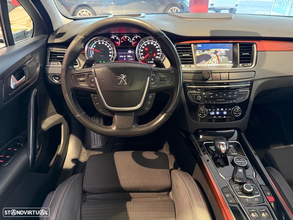 Peugeot 508 RXH 2.0 HDi Hybrid4 2-Tronic - 12