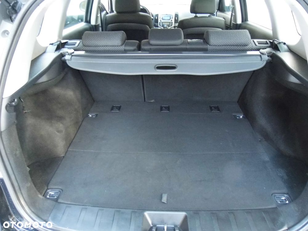 Hyundai i30 i30cw 1.4 blue Comfort - 30