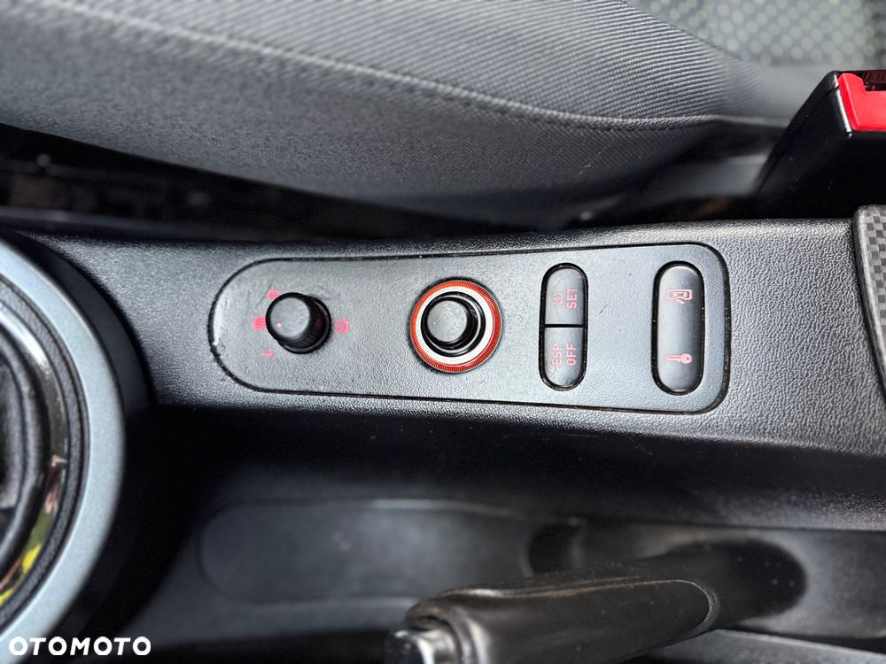 Seat Altea XL 1.6 Stylance - 21