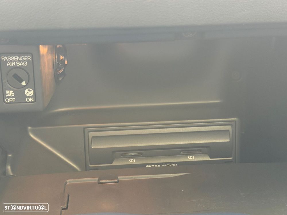 Skoda Rapid Spaceback 1.4 TDI DSG Style - 18