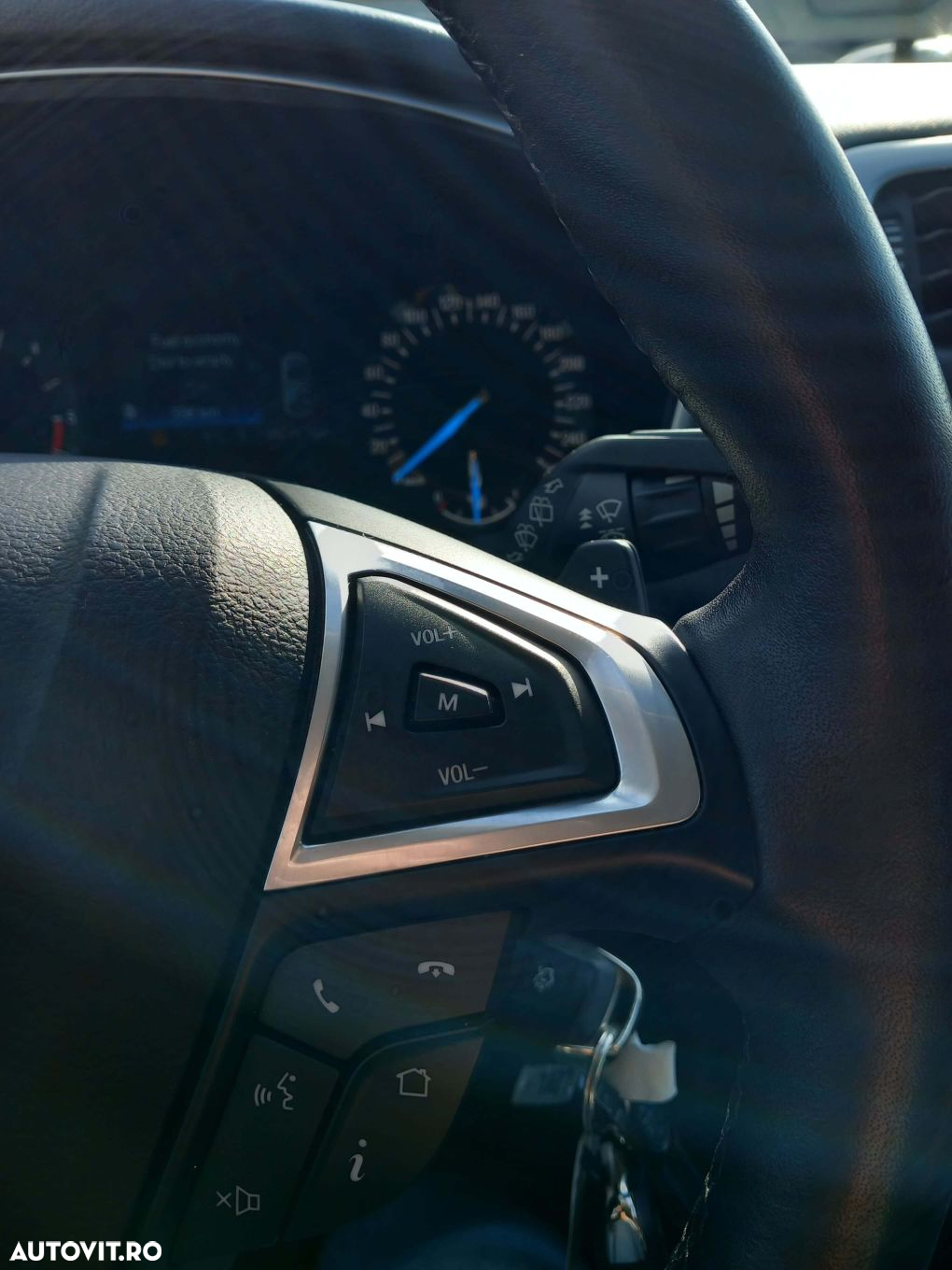 Ford Mondeo - 11