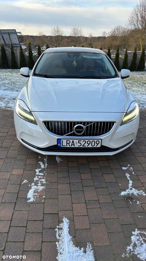 Volvo V40 D2 Inscription - 1