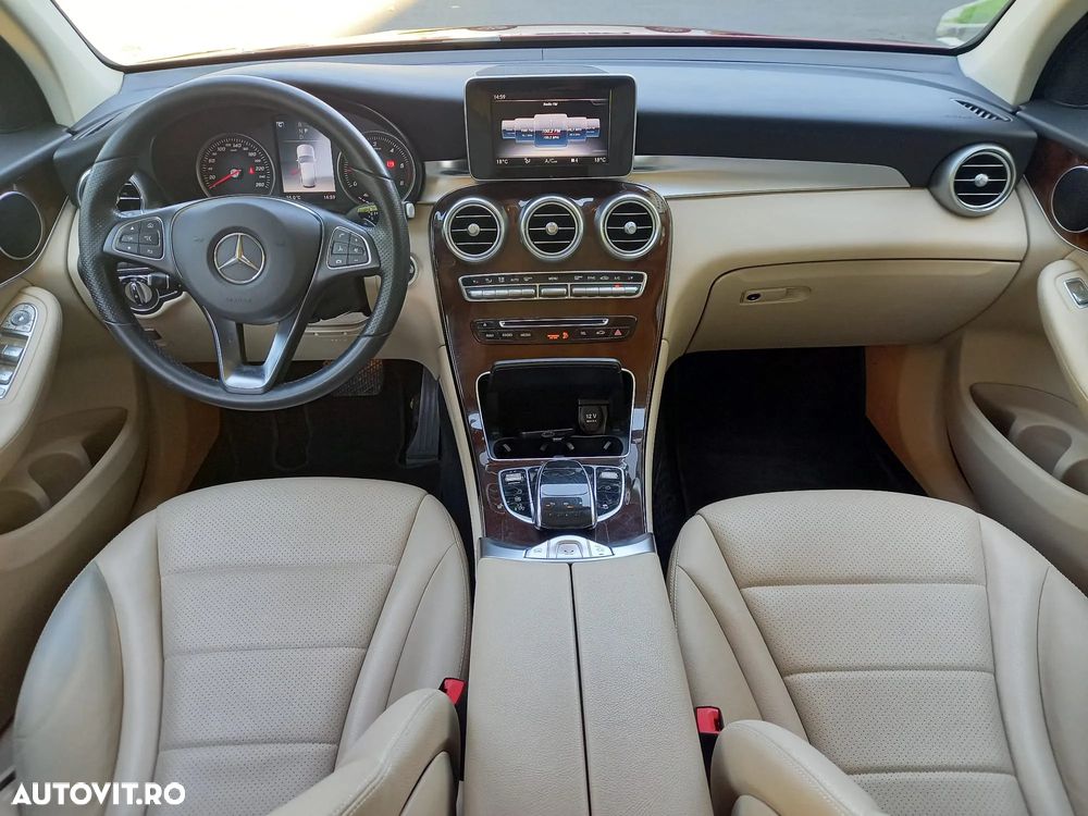 Mercedes-Benz GLC 220 d 4MATIC - 24