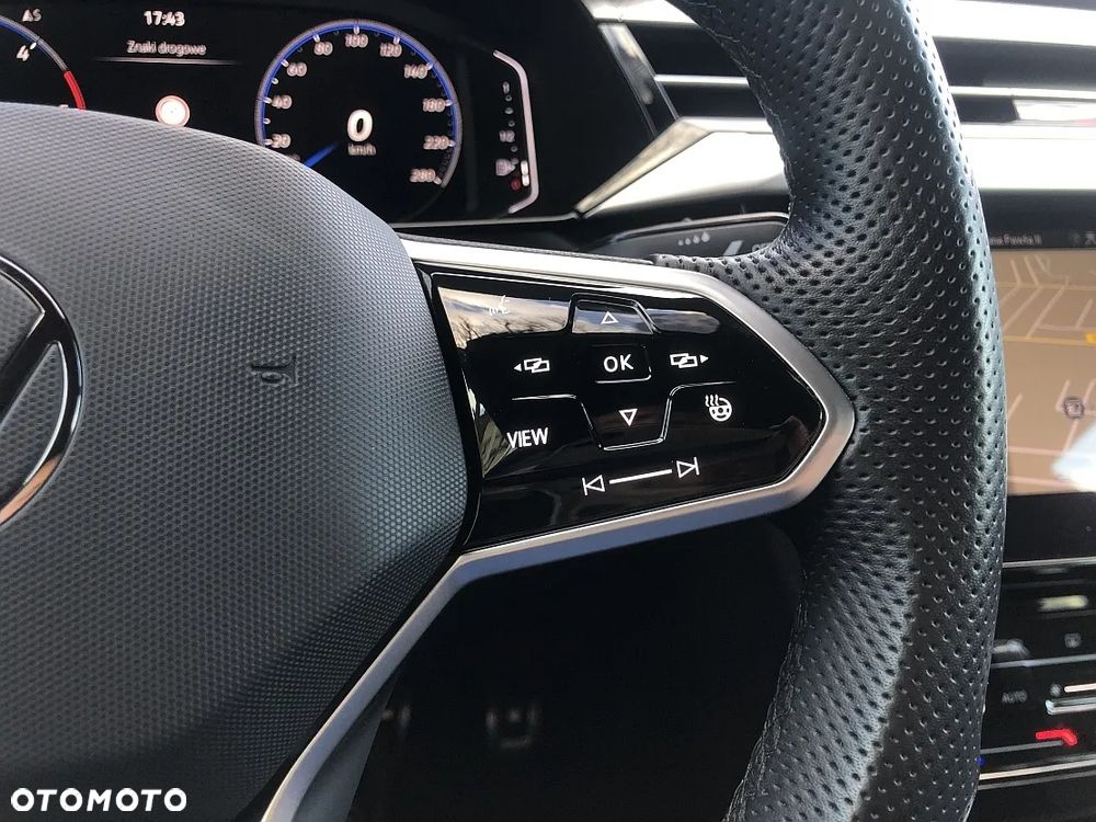 Volkswagen Arteon 2.0 TDI R-Line DSG - 26