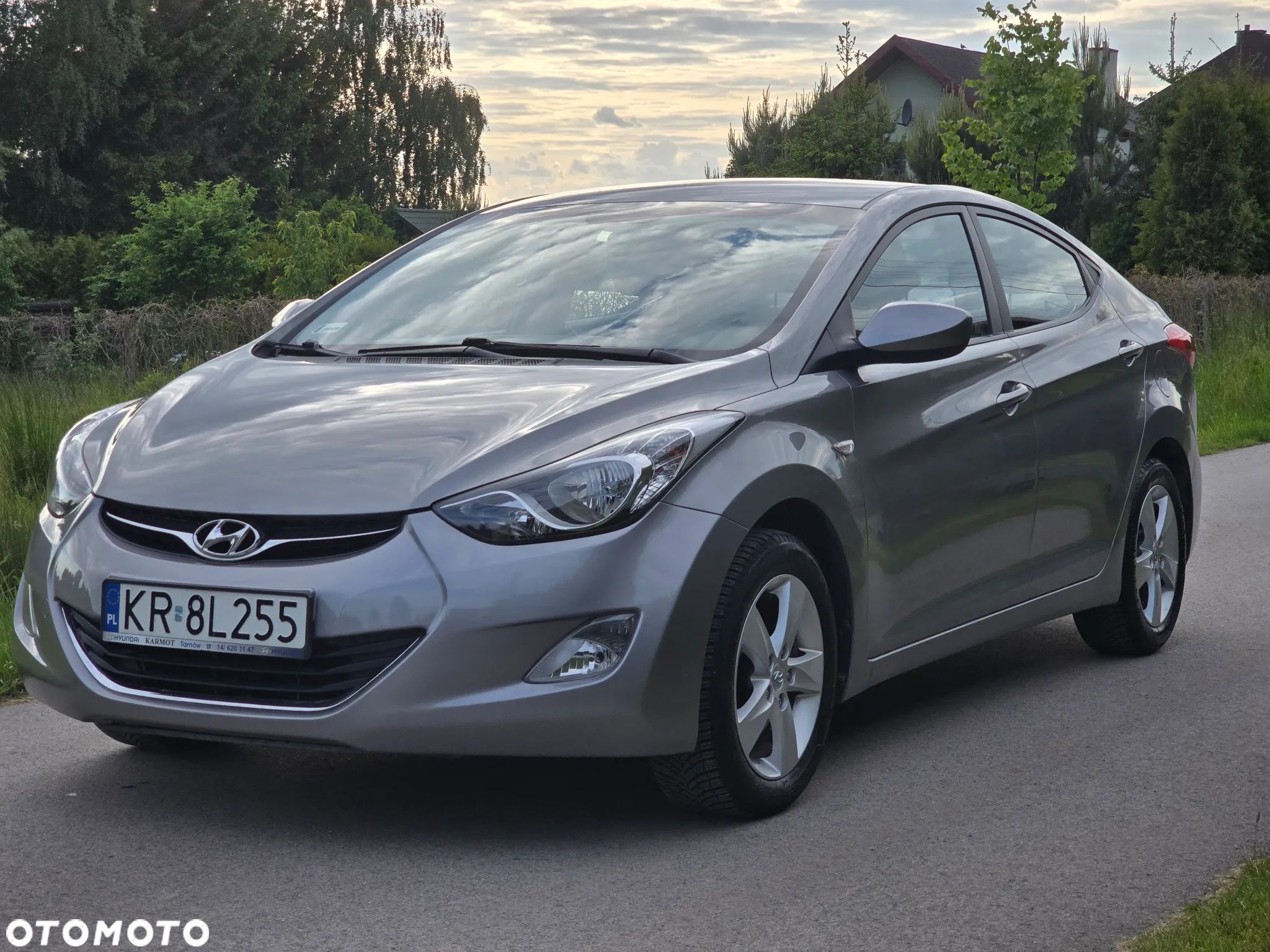 Hyundai Elantra 1.6 Comfort - 1