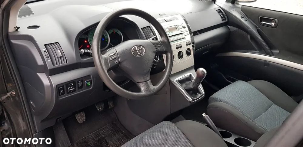 Toyota Corolla Verso 1.8 Terra - 10