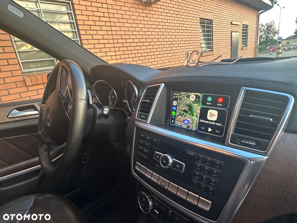 Mercedes-Benz GL 350 BlueTEC 4-Matic - 15