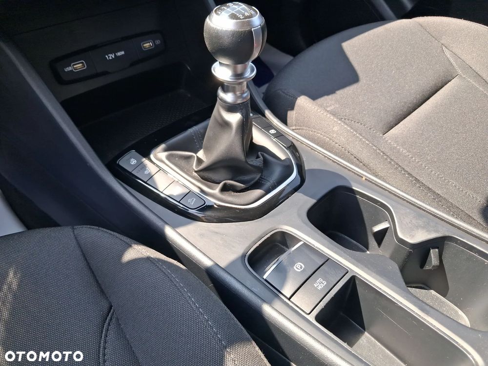 Hyundai Tucson 1.6 T-GDi Modern 2WD - 21