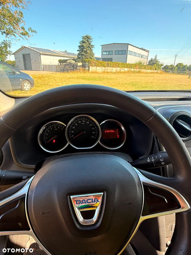 Dacia Sandero - 7