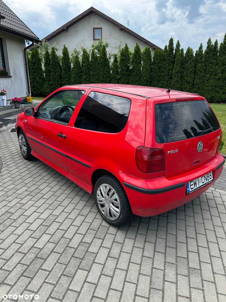 Volkswagen Polo - 4