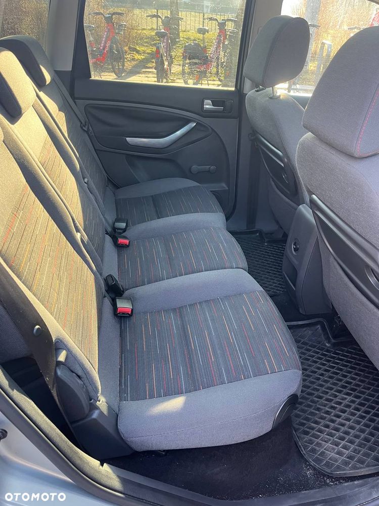 Ford C-MAX 1.8 TDCi Ghia - 9