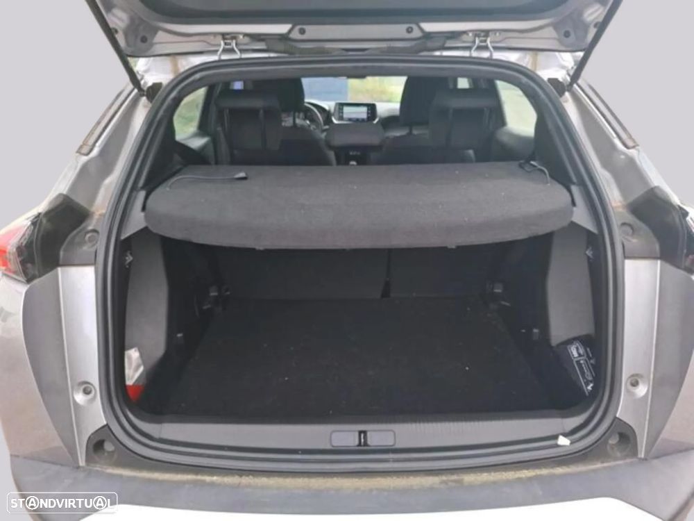 Peugeot 2008 - 10