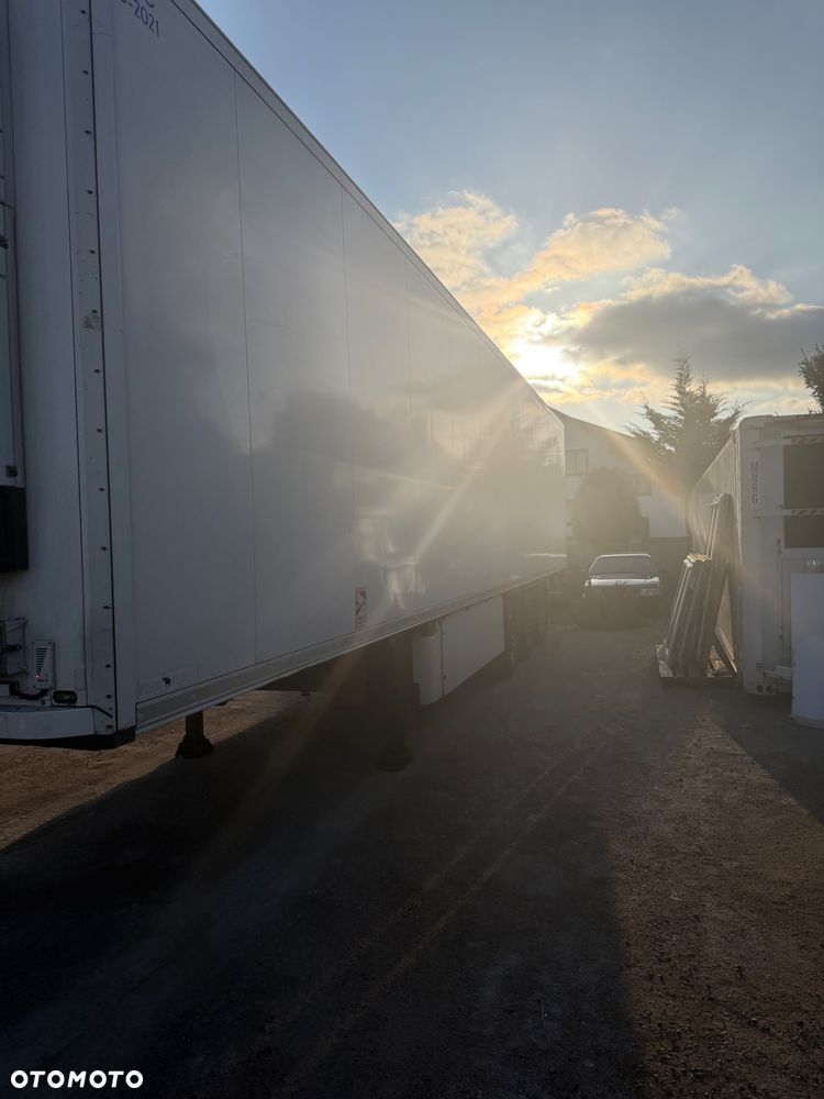 Schmitz Cargobull - 5