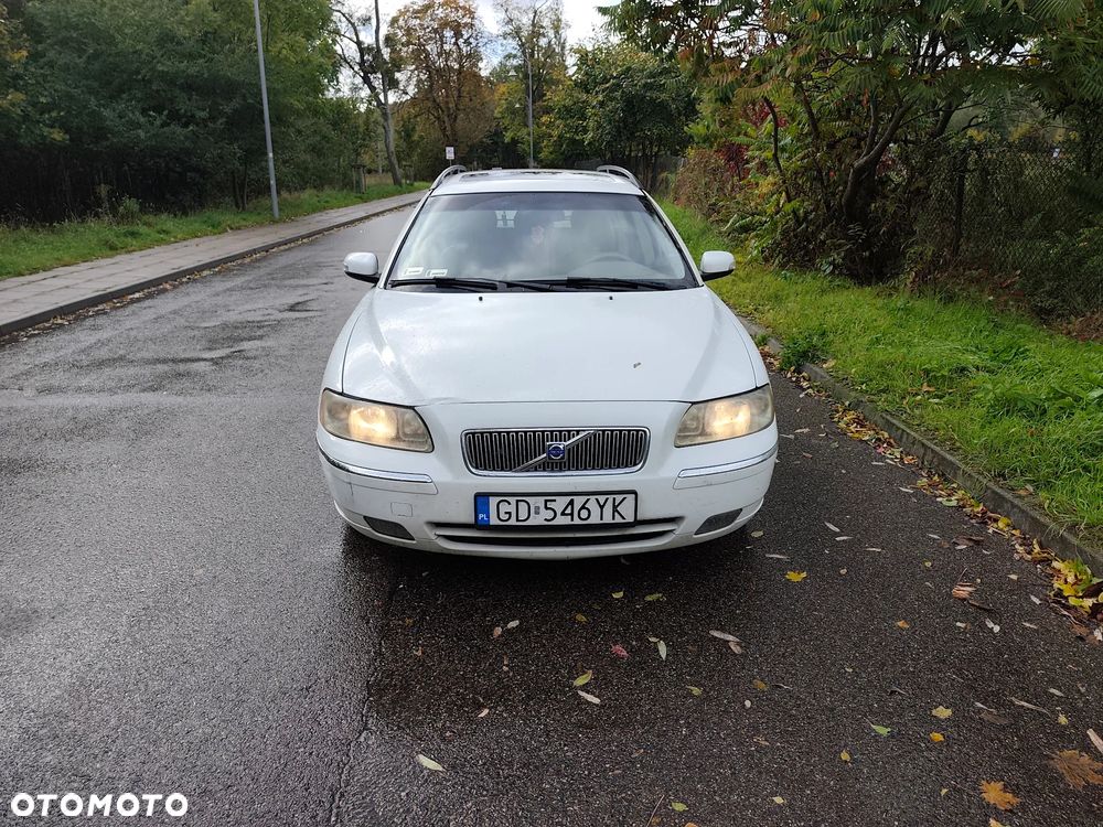 Volvo V70 2007 photo 2