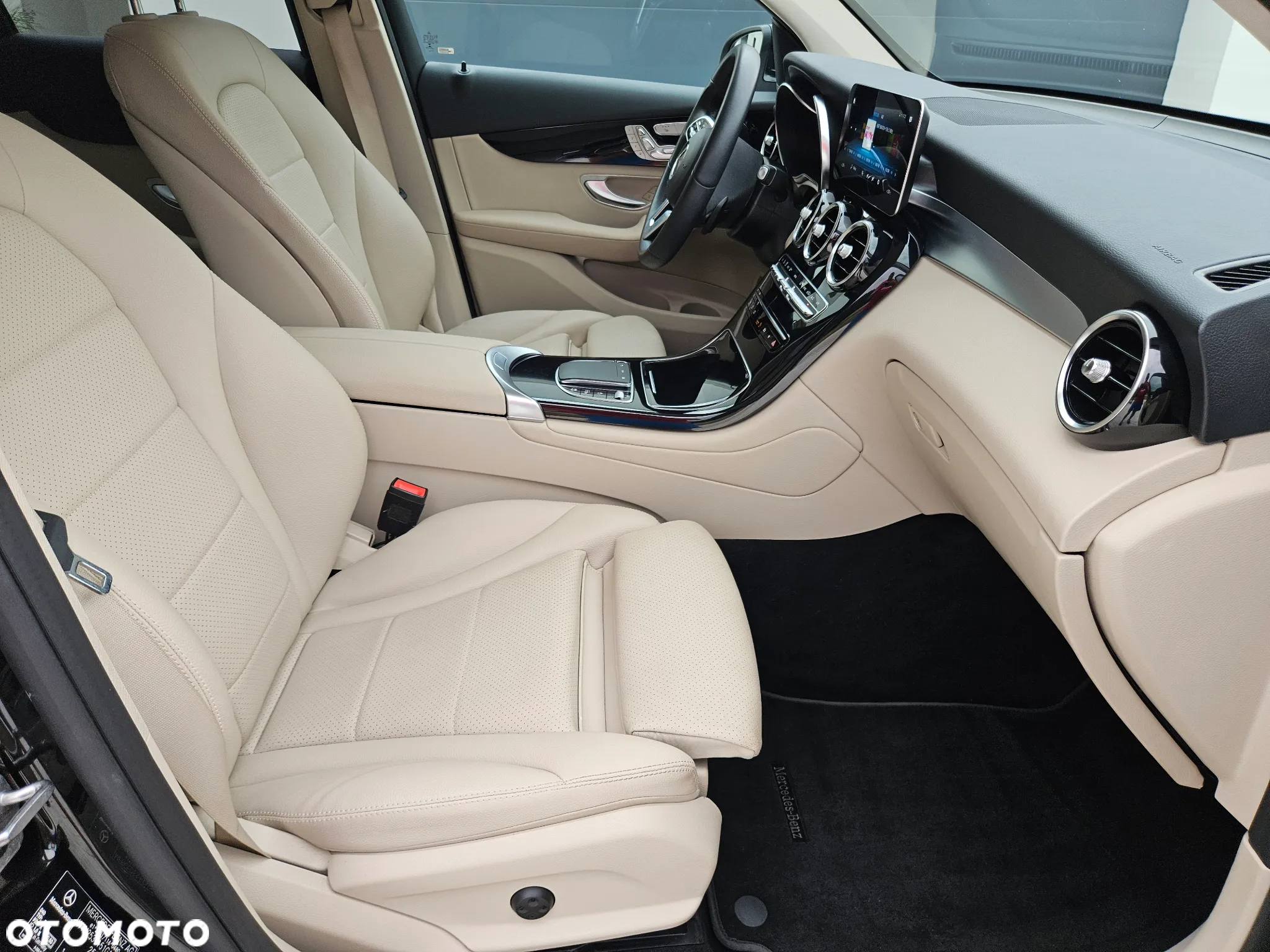 Mercedes-Benz GLC 220 d 4-Matic - 20