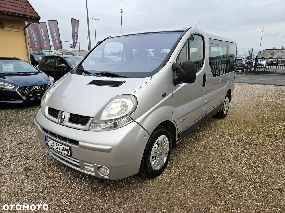 Renault Trafic Passenger Expression - 2