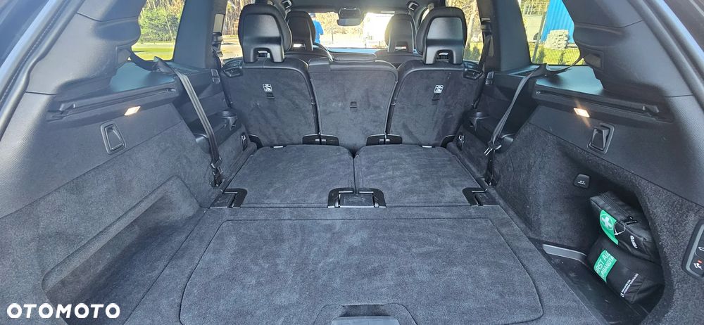 Volvo XC 90 B5 D AWD R-Design 7os - 28