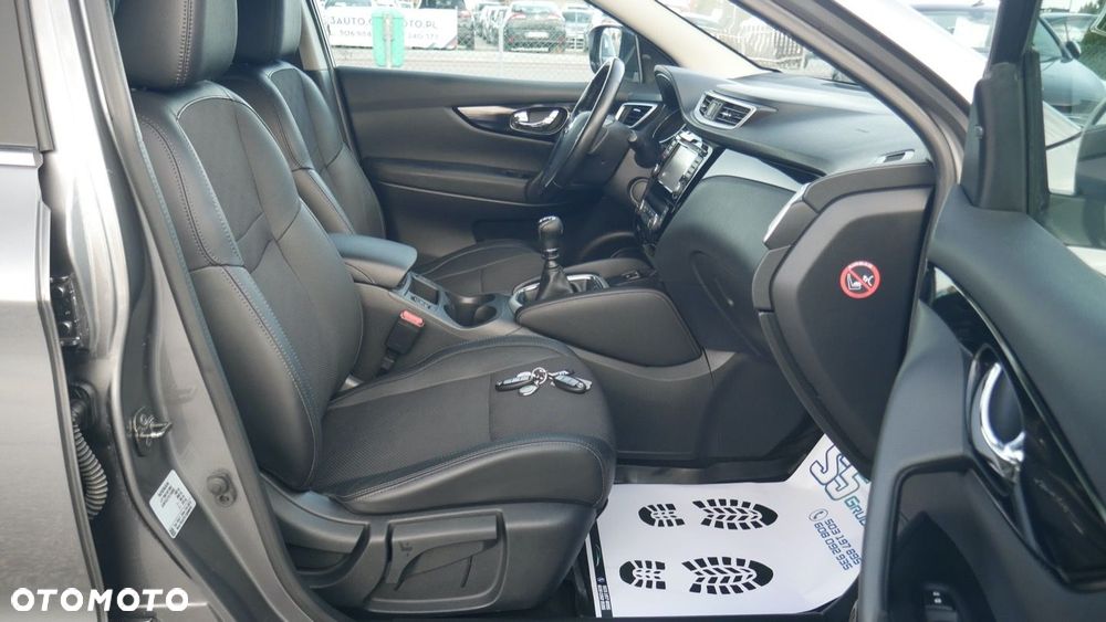 Nissan Qashqai - 16