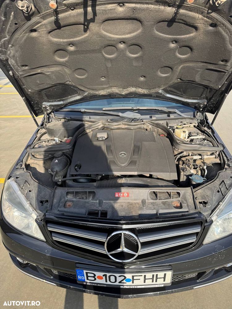 Mercedes-Benz C - 28
