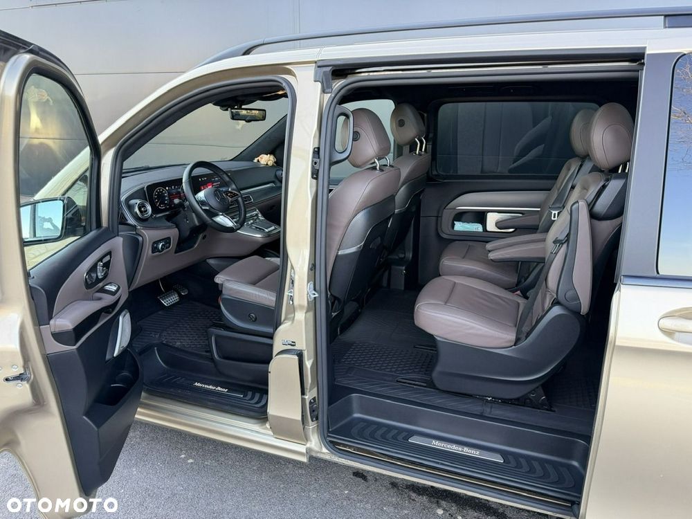 Mercedes-Benz Klasa V 300 d lang 4Matic 9G-TRONIC Exclusive - 8