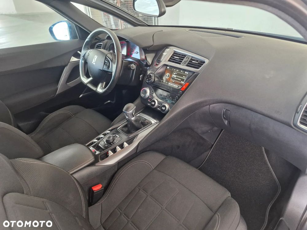 Citroën DS5 1.6 BlueHDi SoChic - 19