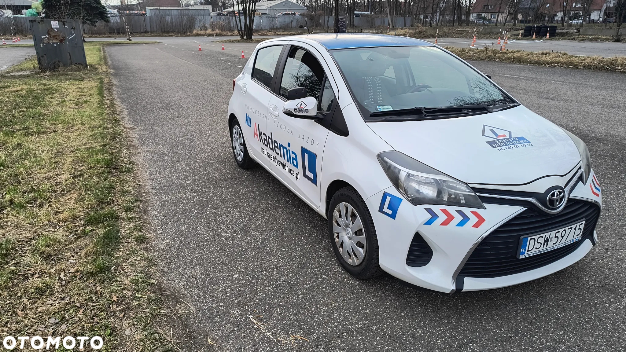 Toyota Yaris 1.33 Active - 5