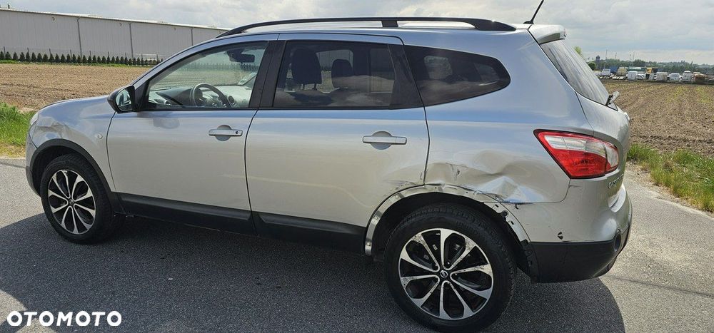 Nissan Qashqai+2 - 5